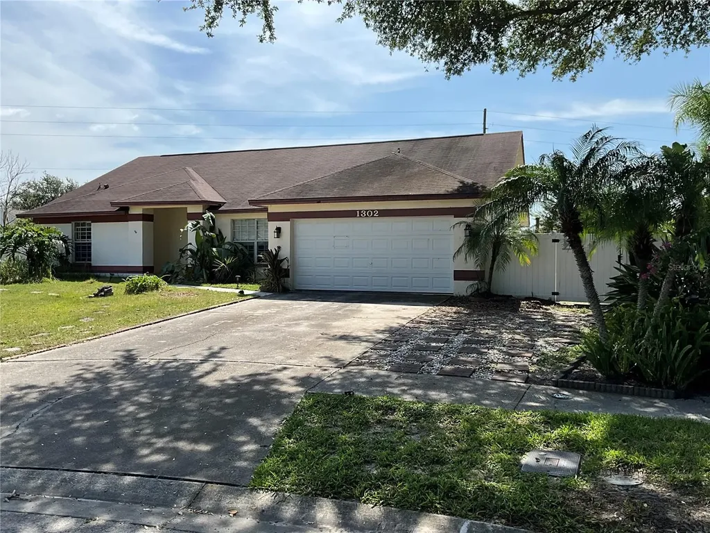 1302 Norwick Drive Lutz FL 33559
