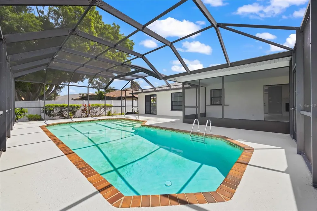1116 76th Street NW Bradenton FL 34209