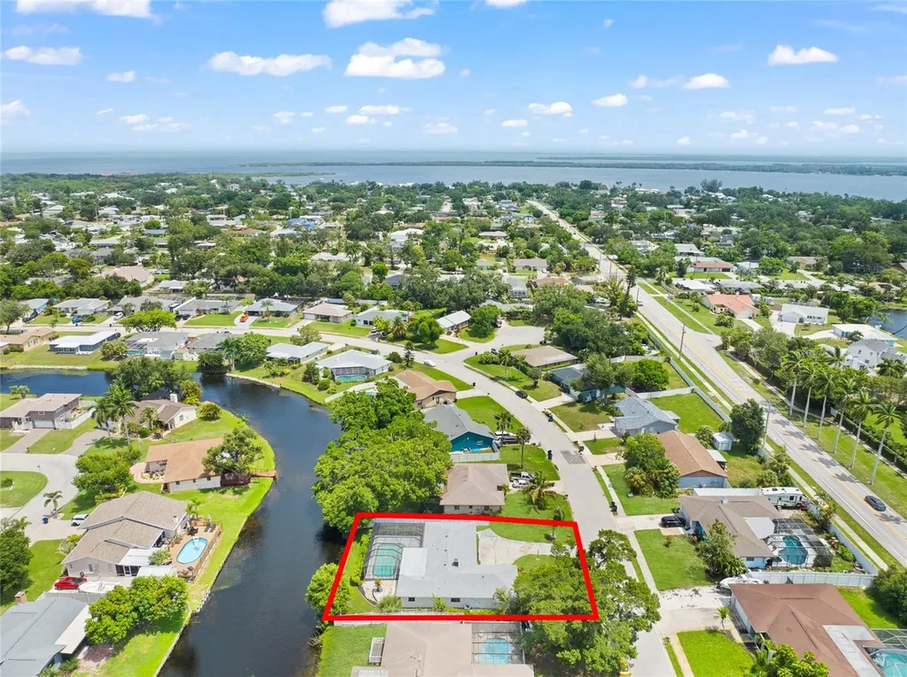 1116 76th Street NW Bradenton FL 34209