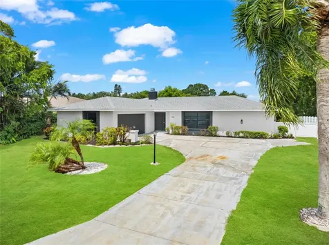 1116 76th Street NW Bradenton FL 34209