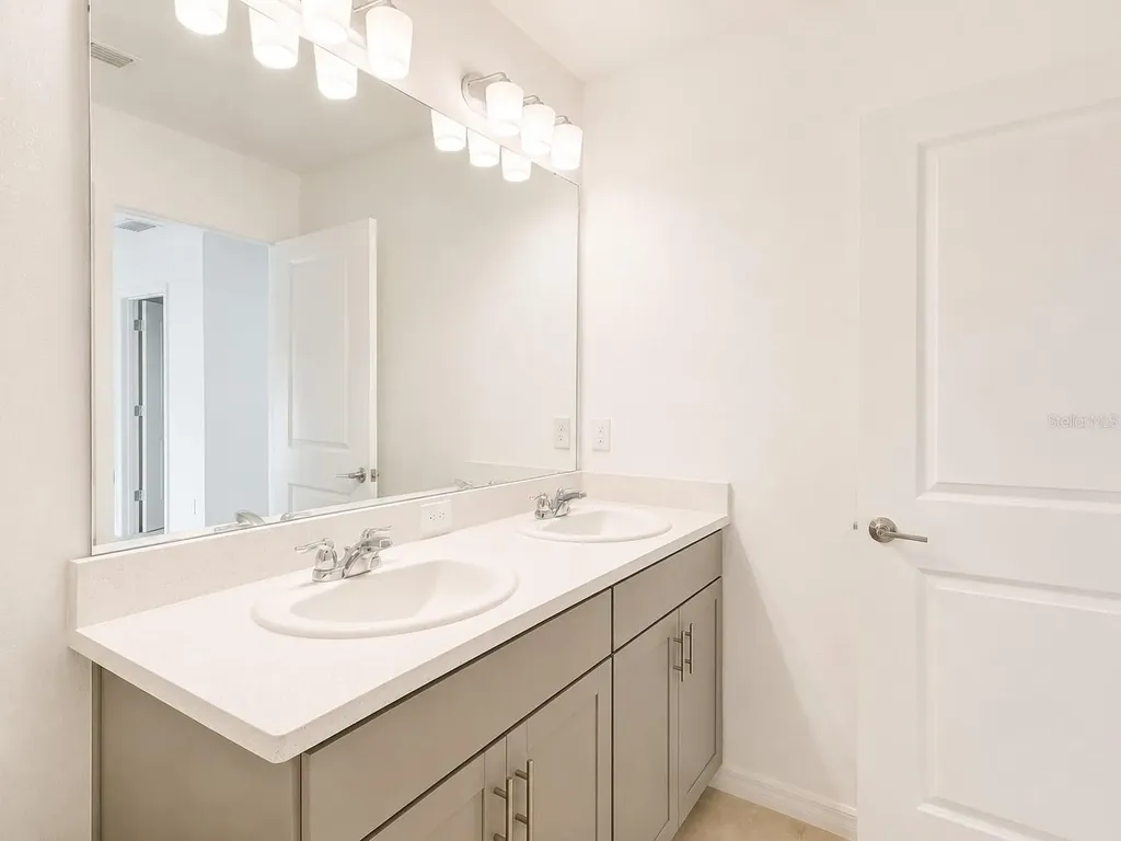 15144 Cuzcorro Court Nokomis FL 34275