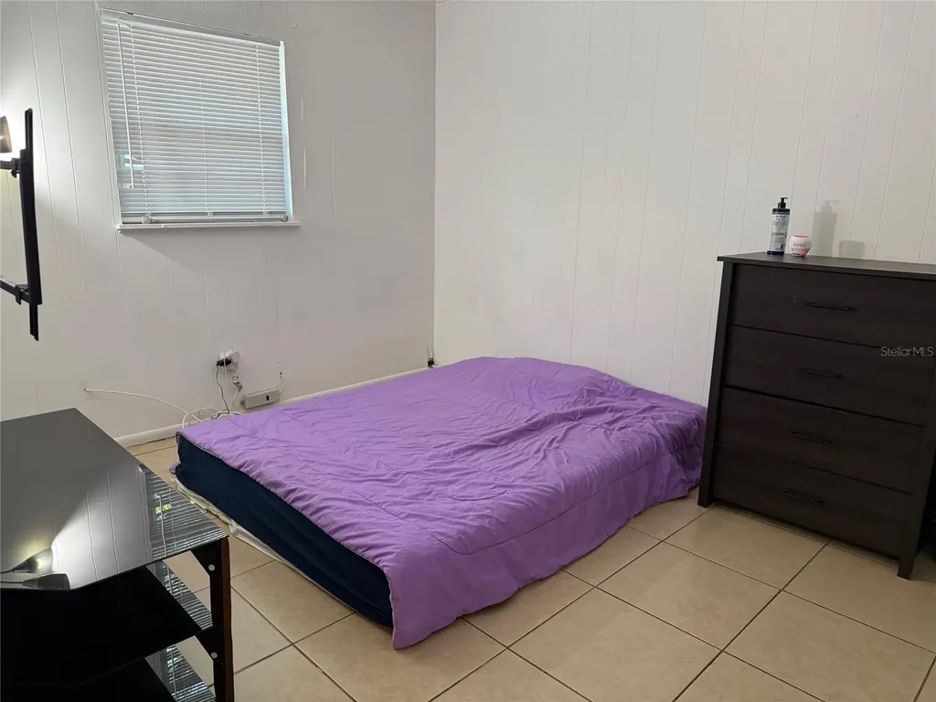 714 60th Avenue W Bradenton FL 34207