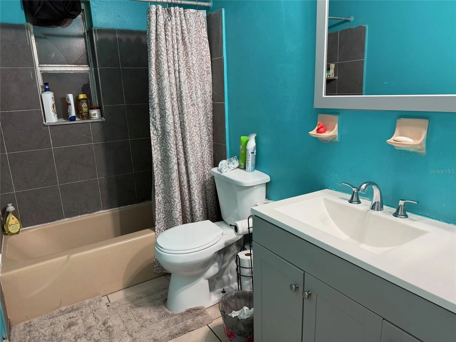 714 60th Avenue W Bradenton FL 34207