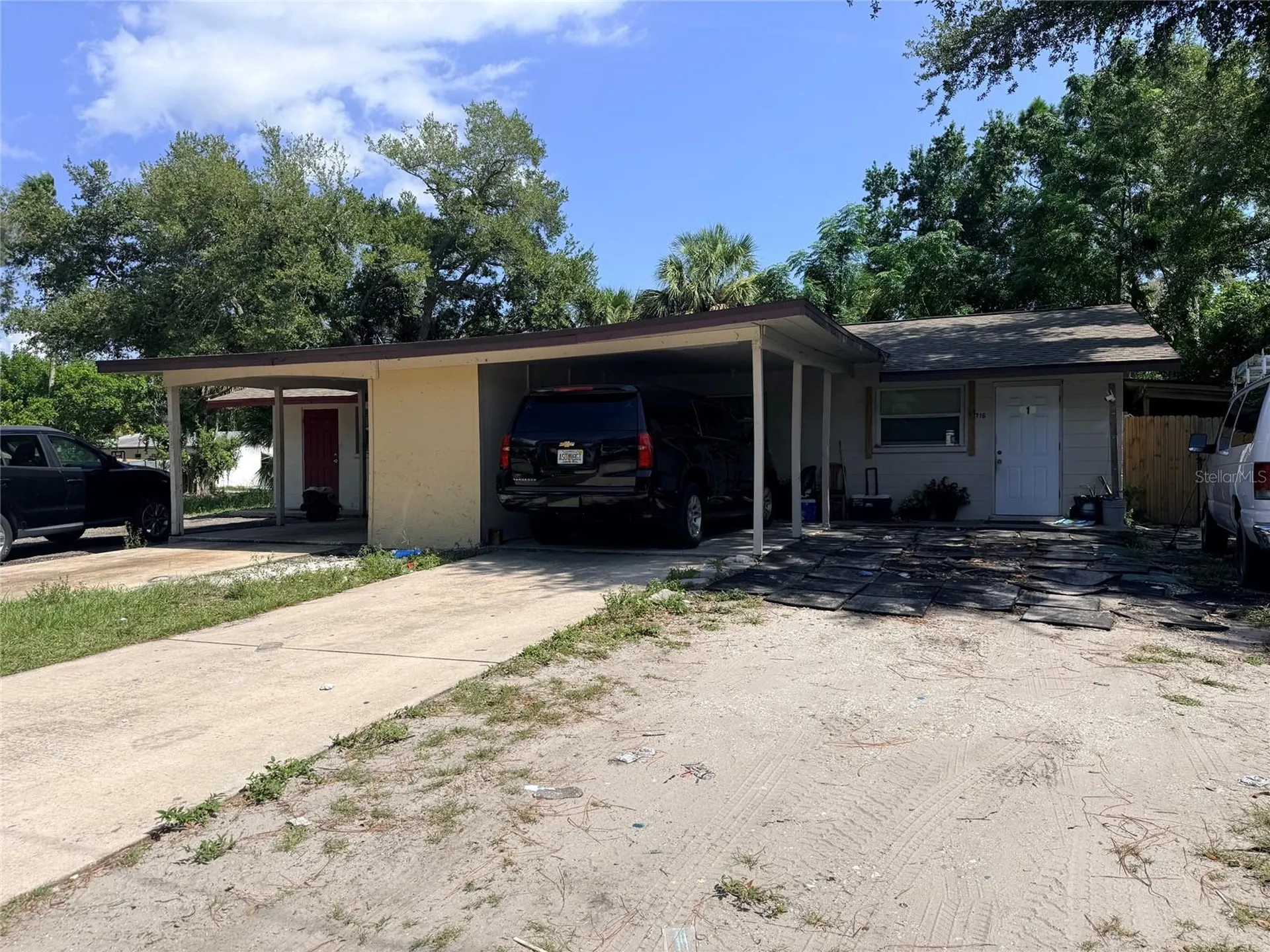 714 60th Avenue W Bradenton FL 34207