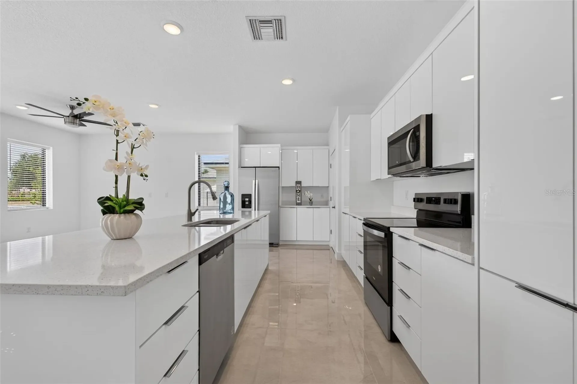 6336 Chorus Drive Mascotte FL 34753