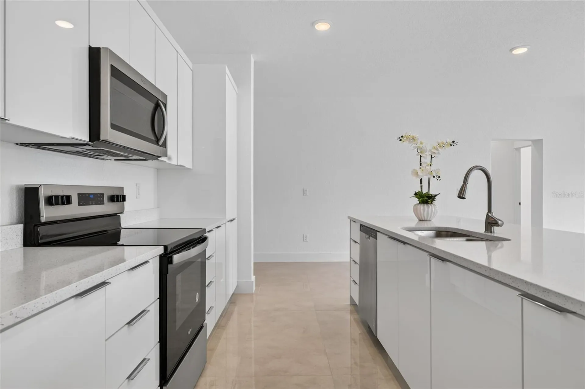 6336 Chorus Drive Mascotte FL 34753