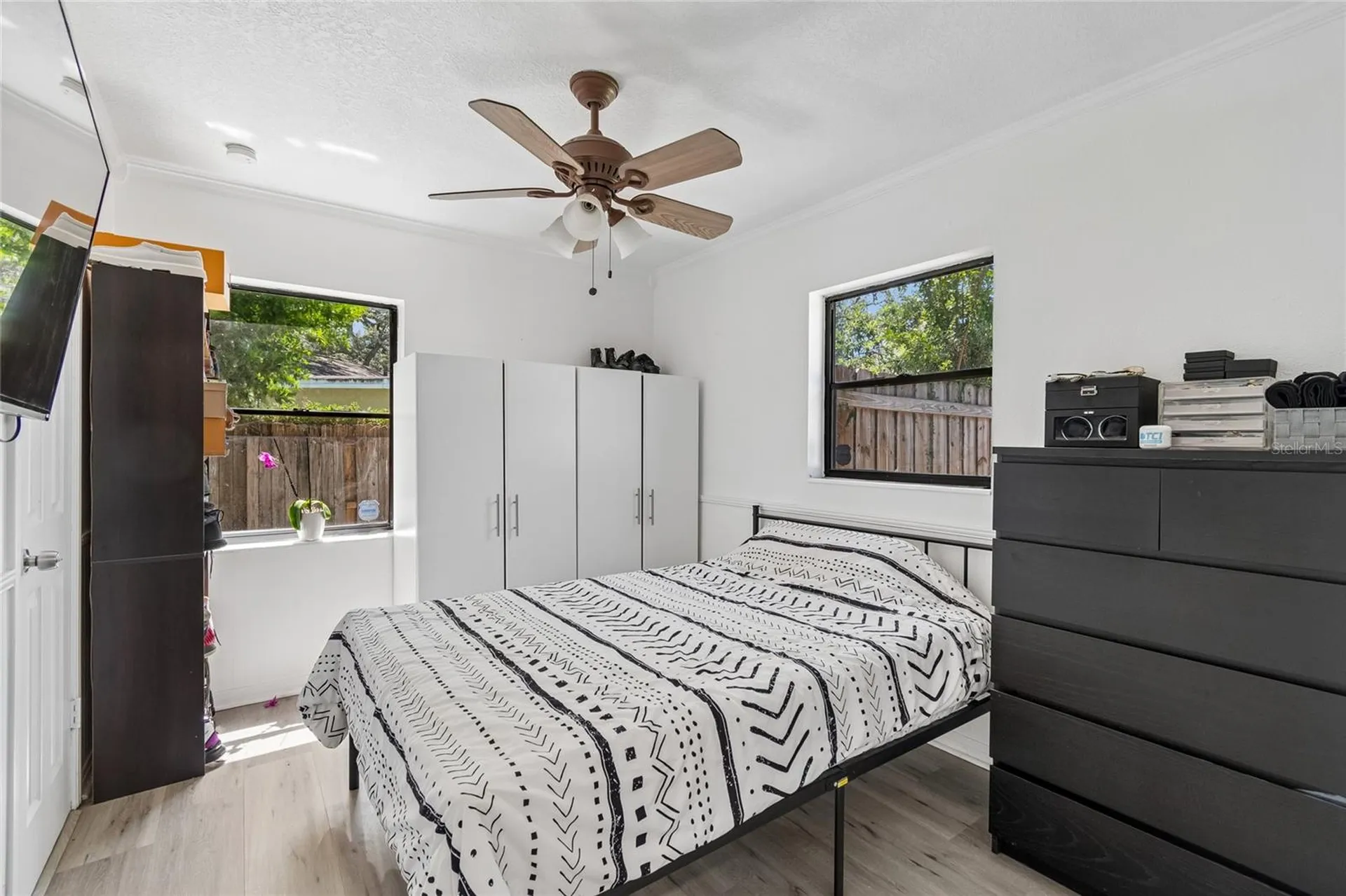 1904 W Meadowbrook Avenue Tampa FL 33612
