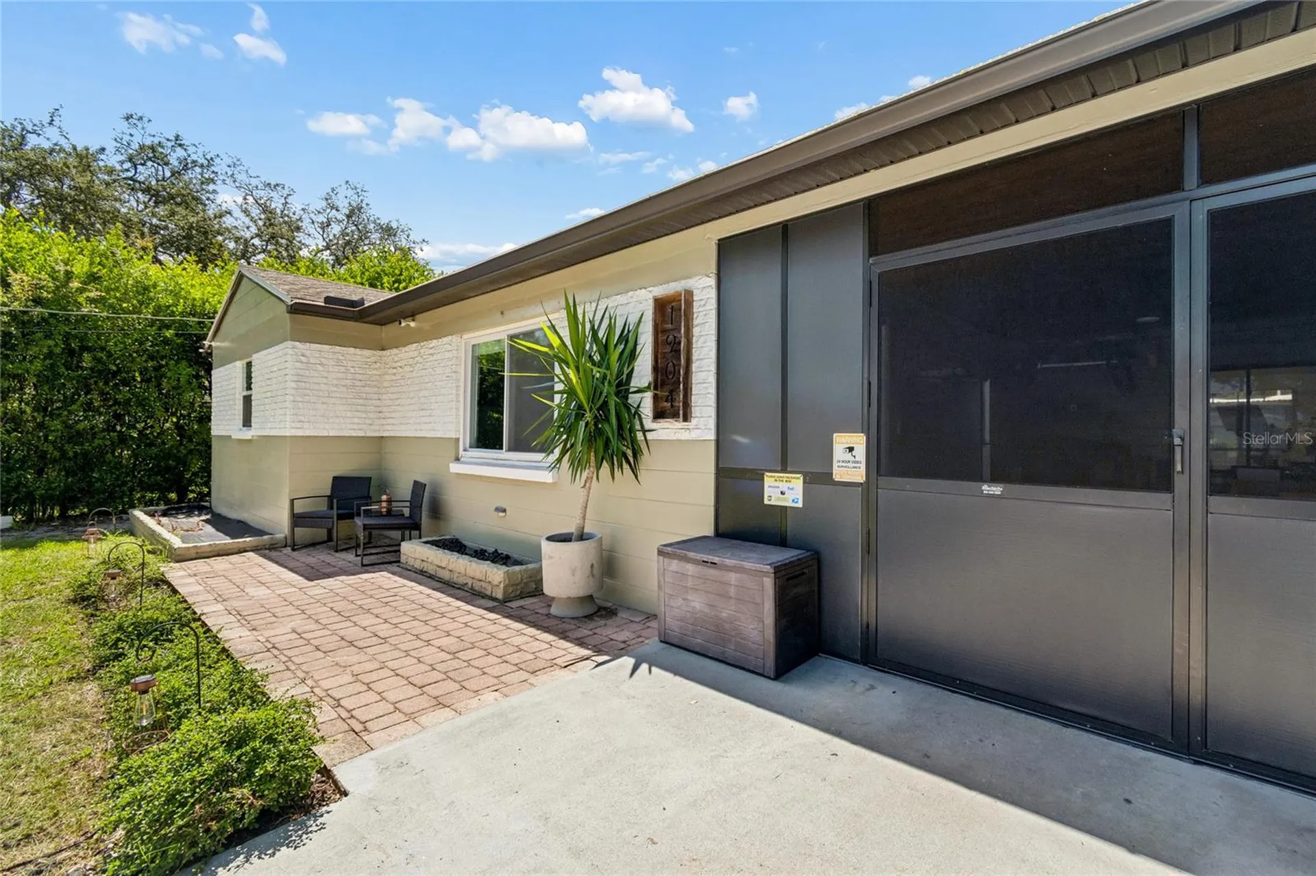 1904 W Meadowbrook Avenue Tampa FL 33612