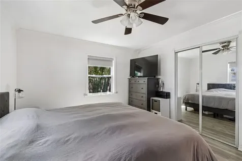 1904 W Meadowbrook Avenue Tampa FL 33612