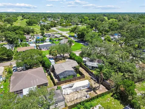 1904 W Meadowbrook Avenue Tampa FL 33612