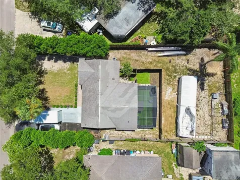 1904 W Meadowbrook Avenue Tampa FL 33612