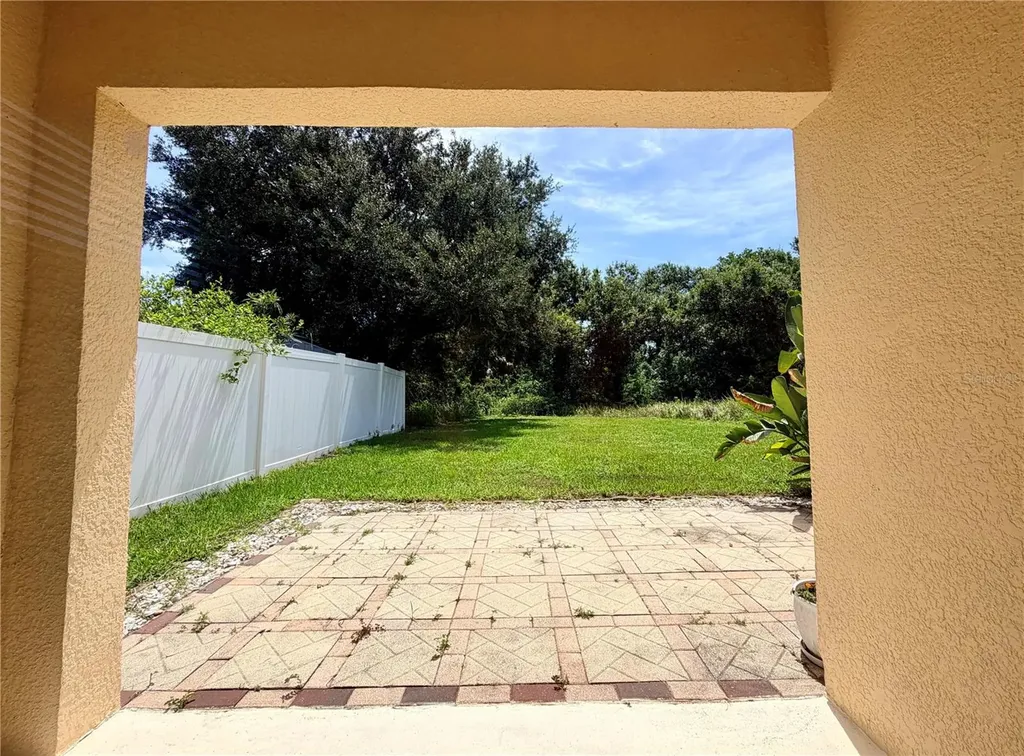 7838 Carriage Pointe Drive Gibsonton FL 33534