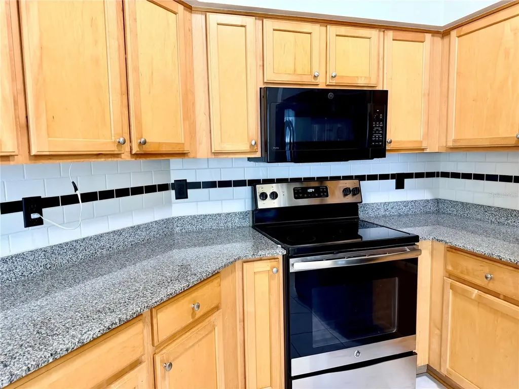 7838 Carriage Pointe Drive Gibsonton FL 33534