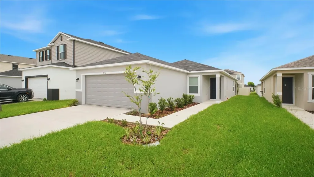 2942 Lavanda Drive Haines City FL 33844