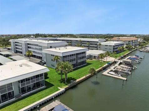 315 N Causeway New Smyrna Beach FL 32169