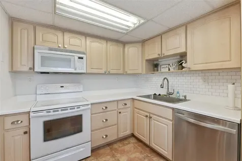 315 N Causeway New Smyrna Beach FL 32169