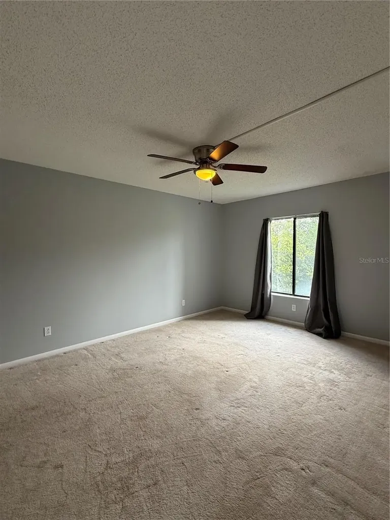 927 S Pine Ridge Circle Sanford FL 32773