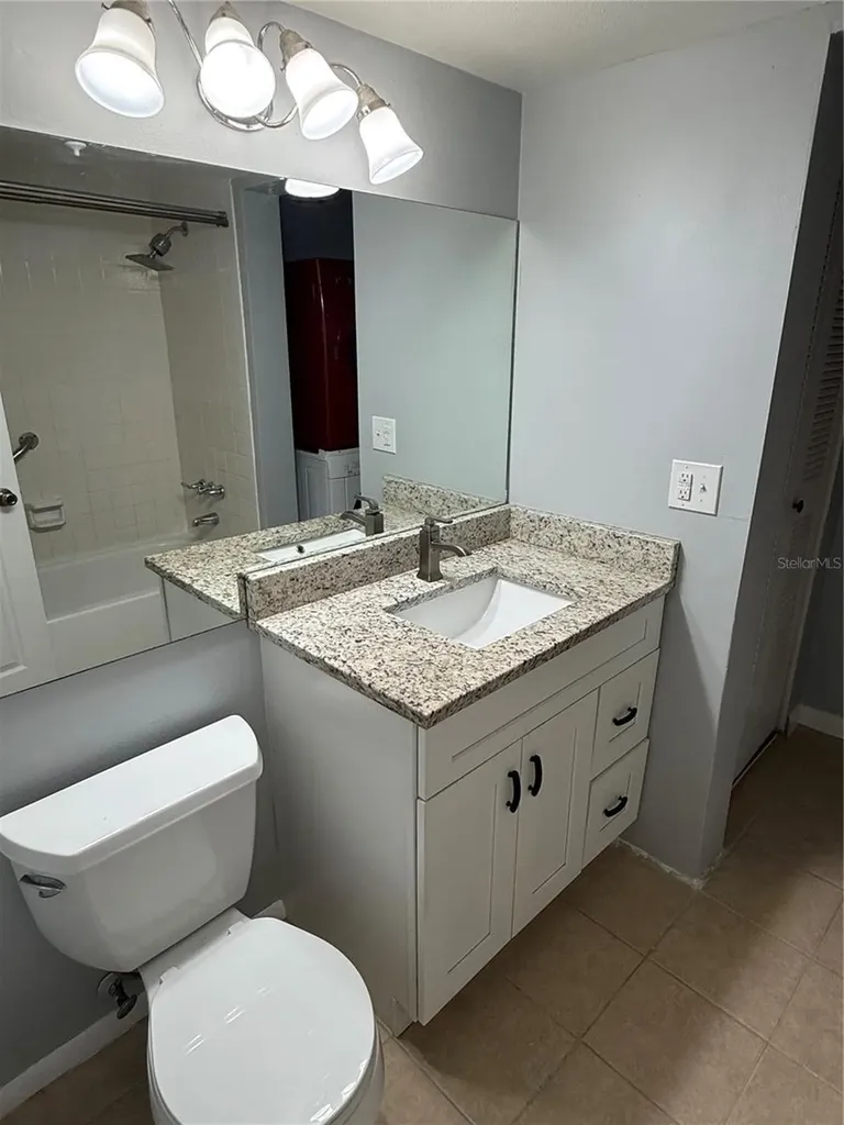 927 S Pine Ridge Circle Sanford FL 32773