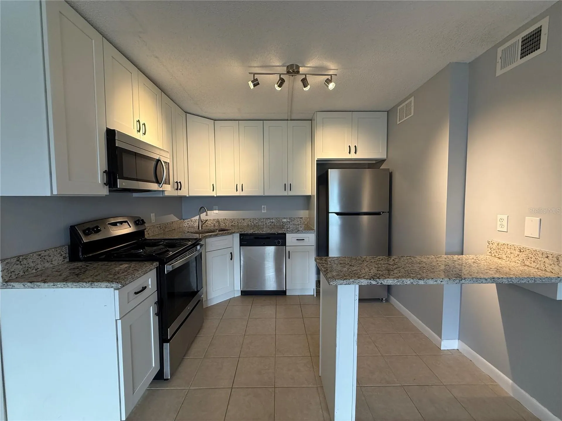 927 S Pine Ridge Circle Sanford FL 32773