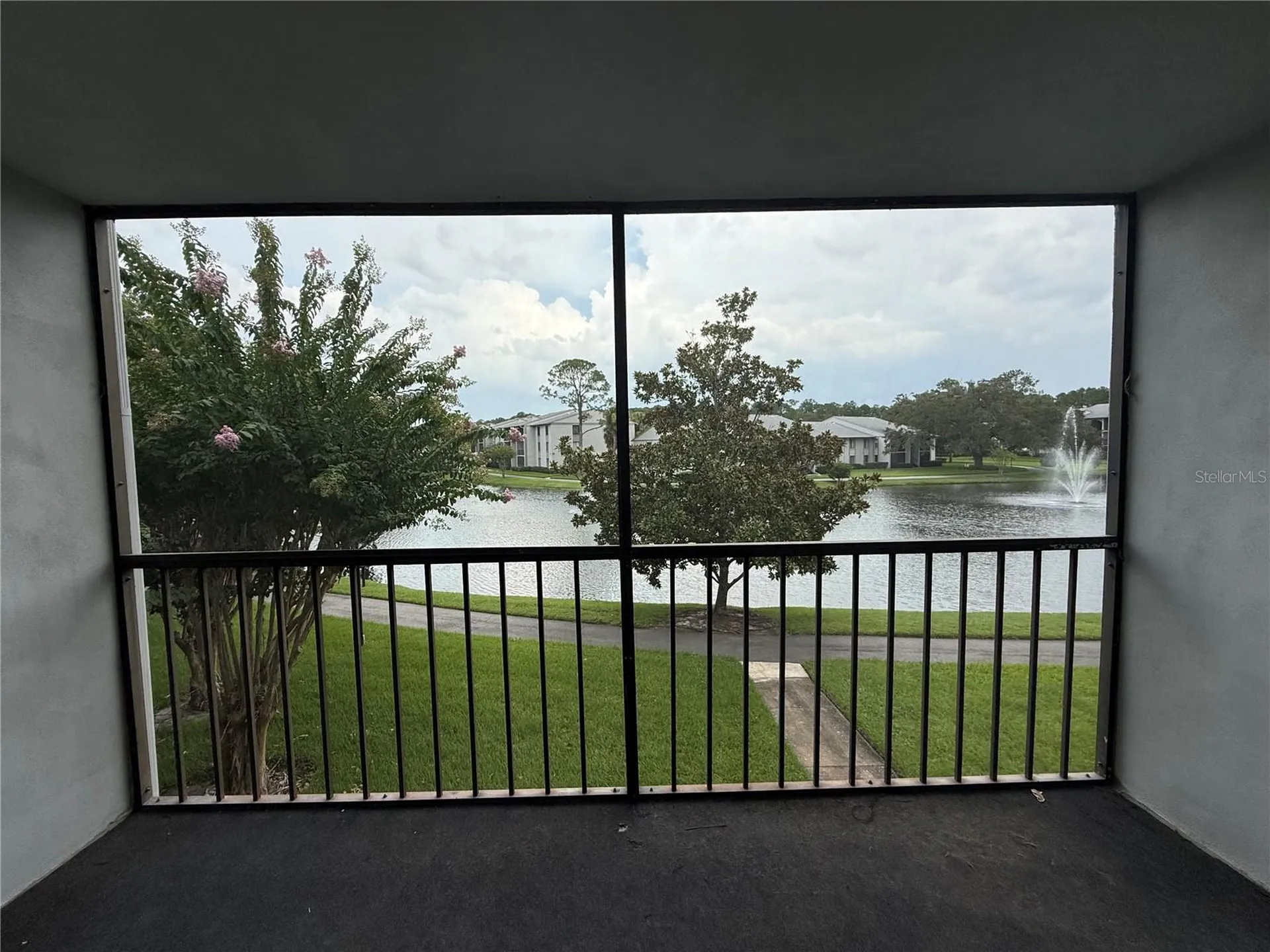 927 S Pine Ridge Circle Sanford FL 32773