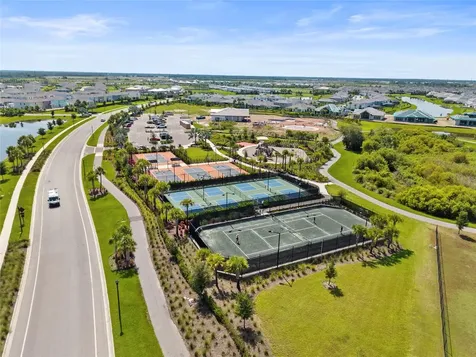 17814 Cropside Trail Bradenton FL 34211