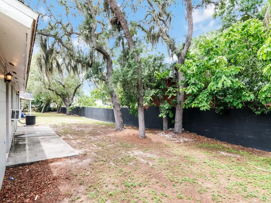 104 Karde Lane Brandon FL 33510