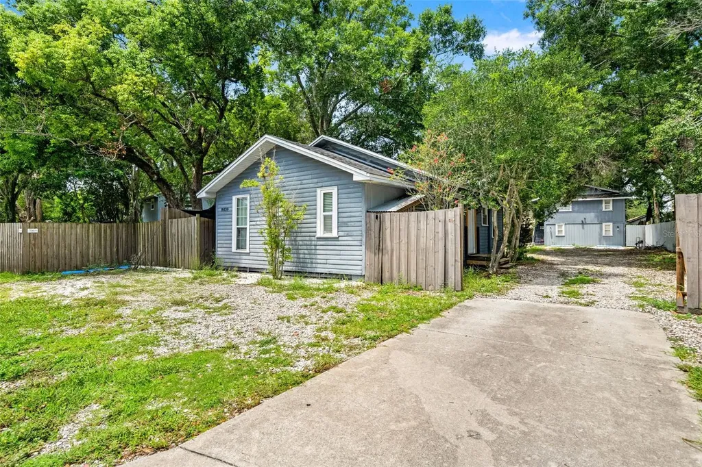 4834 Taylor Street N St Petersburg FL 33714
