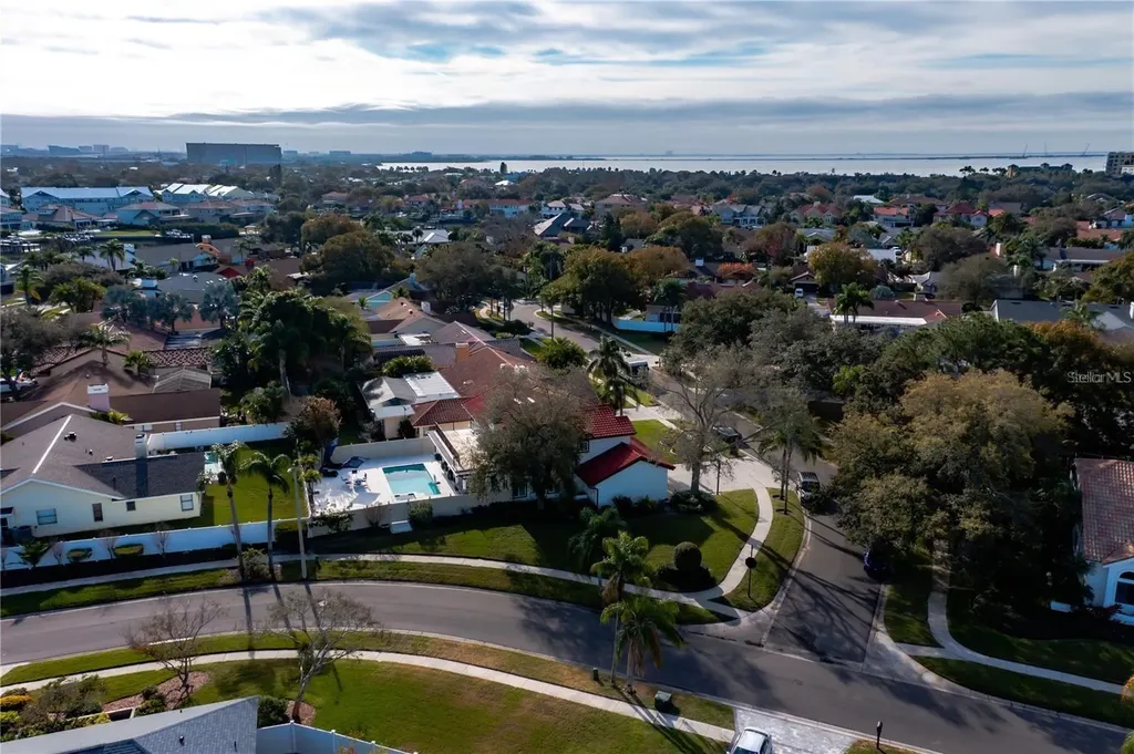 4123 Crosswater Drive Tampa FL 33615