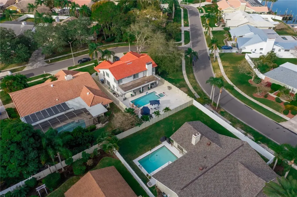4123 Crosswater Drive Tampa FL 33615