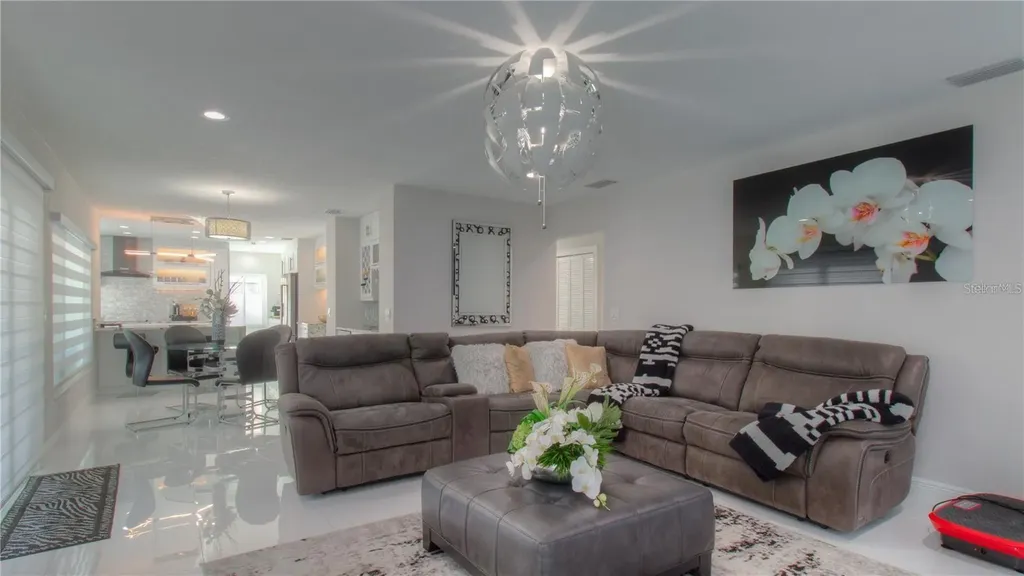 4123 Crosswater Drive Tampa FL 33615