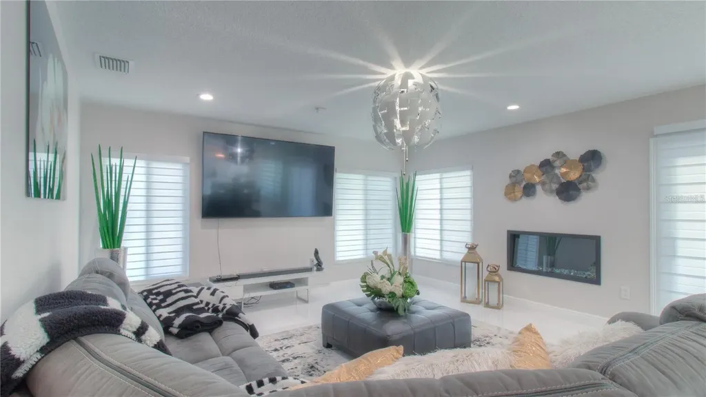4123 Crosswater Drive Tampa FL 33615