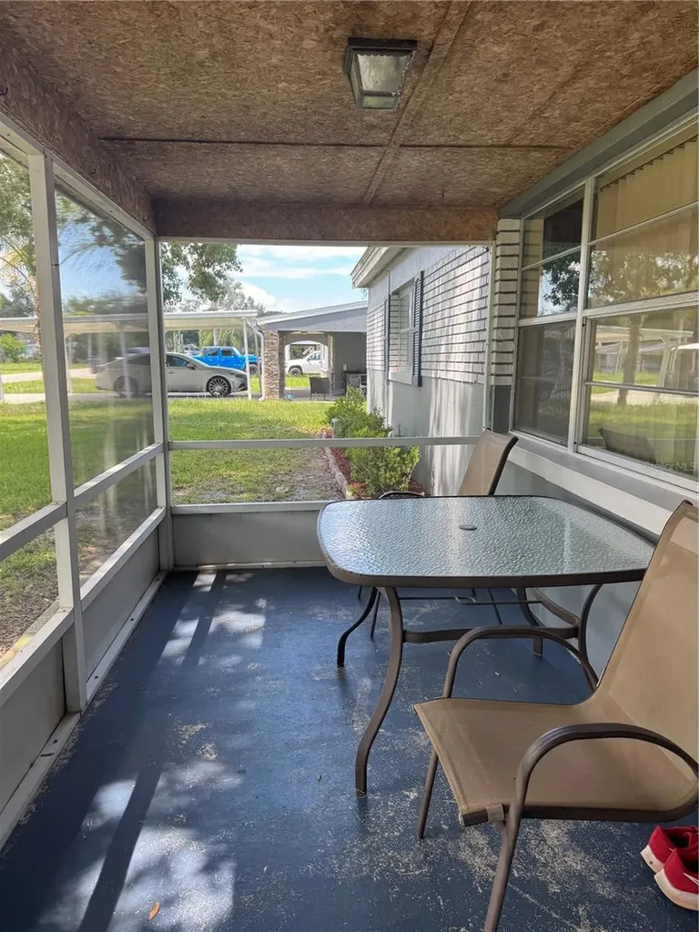 519 Thomas Avenue Frostproof FL 33843
