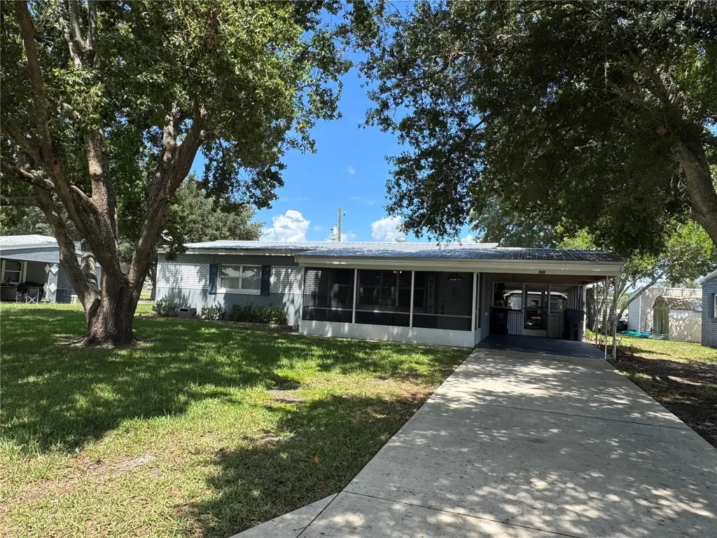 519 Thomas Avenue Frostproof FL 33843