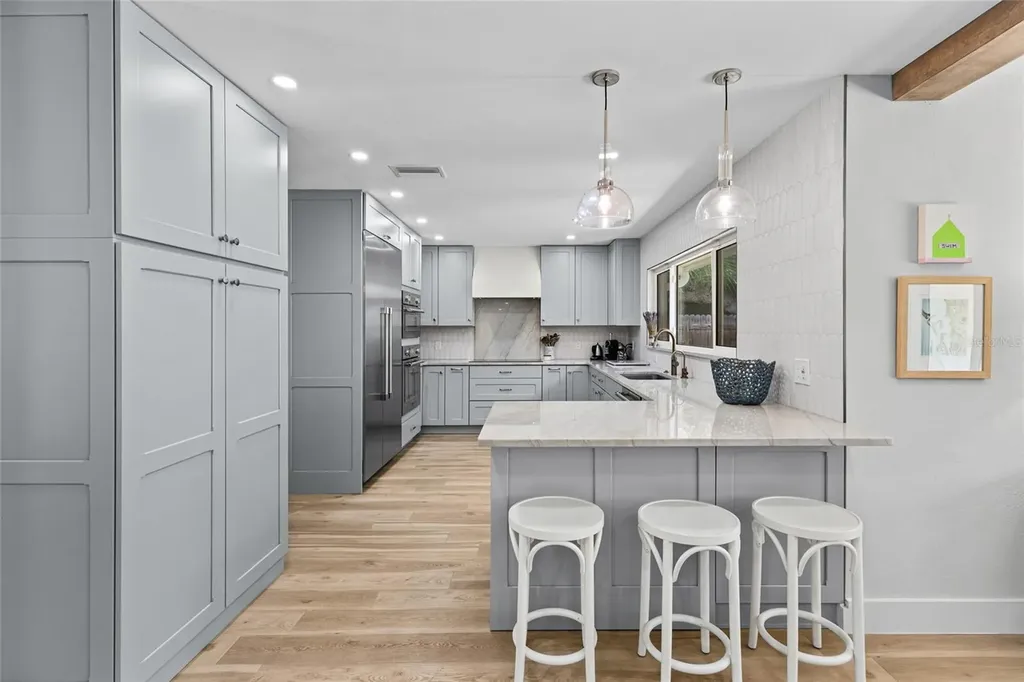 801 Edgemere Lane Sarasota FL 34242