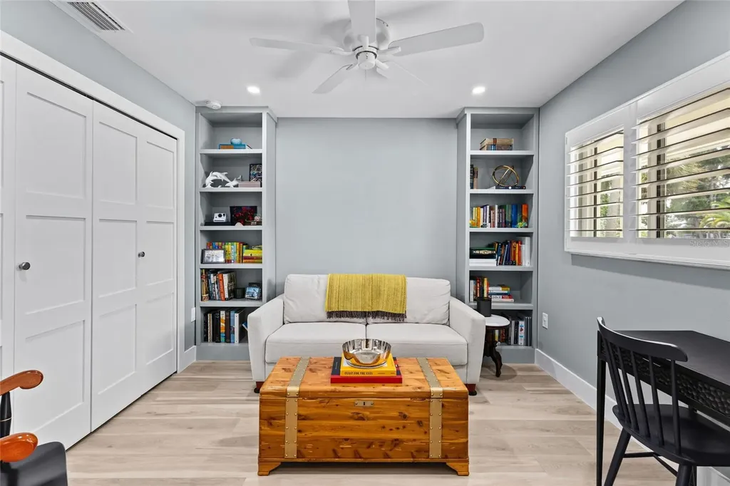 801 Edgemere Lane Sarasota FL 34242