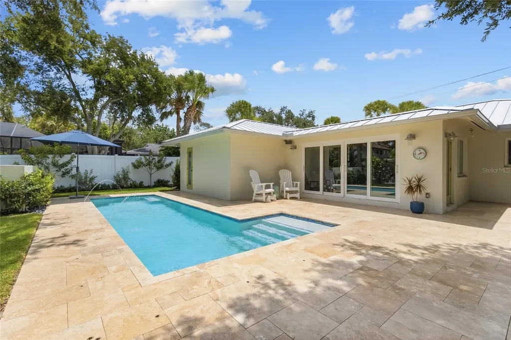 801 Edgemere Lane Sarasota FL 34242