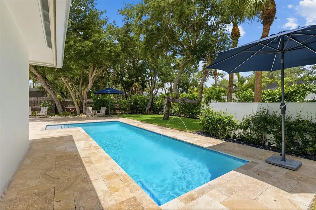 801 Edgemere Lane Sarasota FL 34242