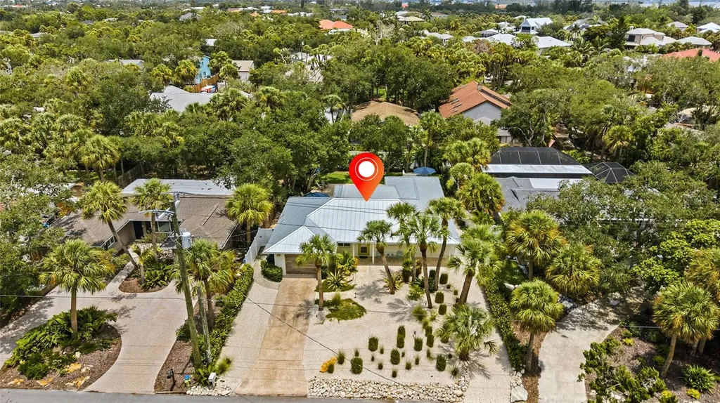 801 Edgemere Lane Sarasota FL 34242