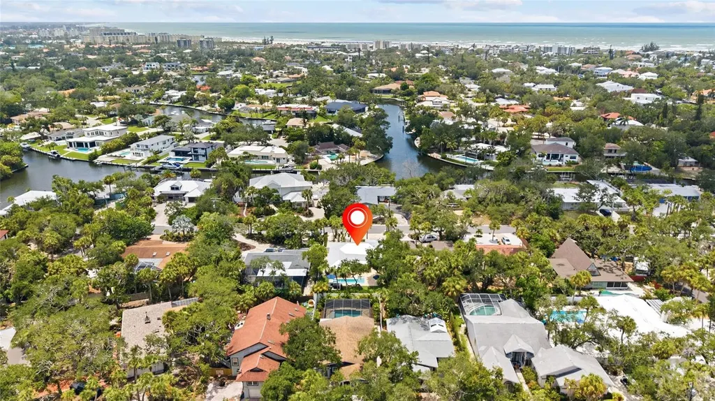 801 Edgemere Lane Sarasota FL 34242