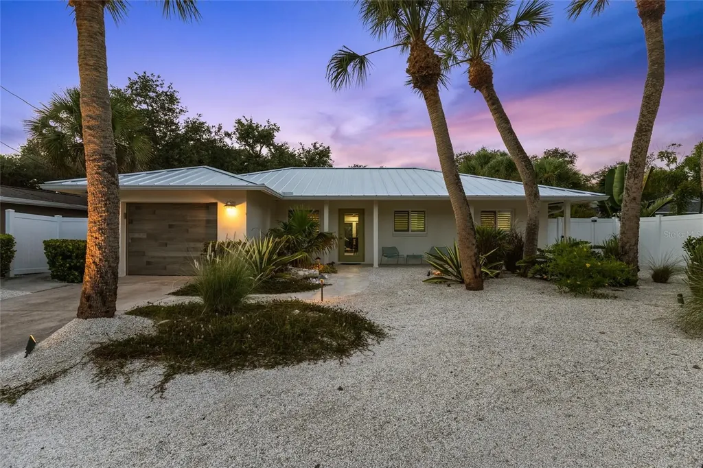 801 Edgemere Lane Sarasota FL 34242