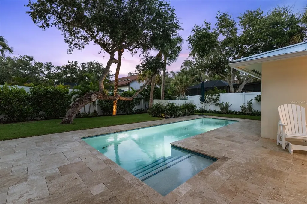 801 Edgemere Lane Sarasota FL 34242