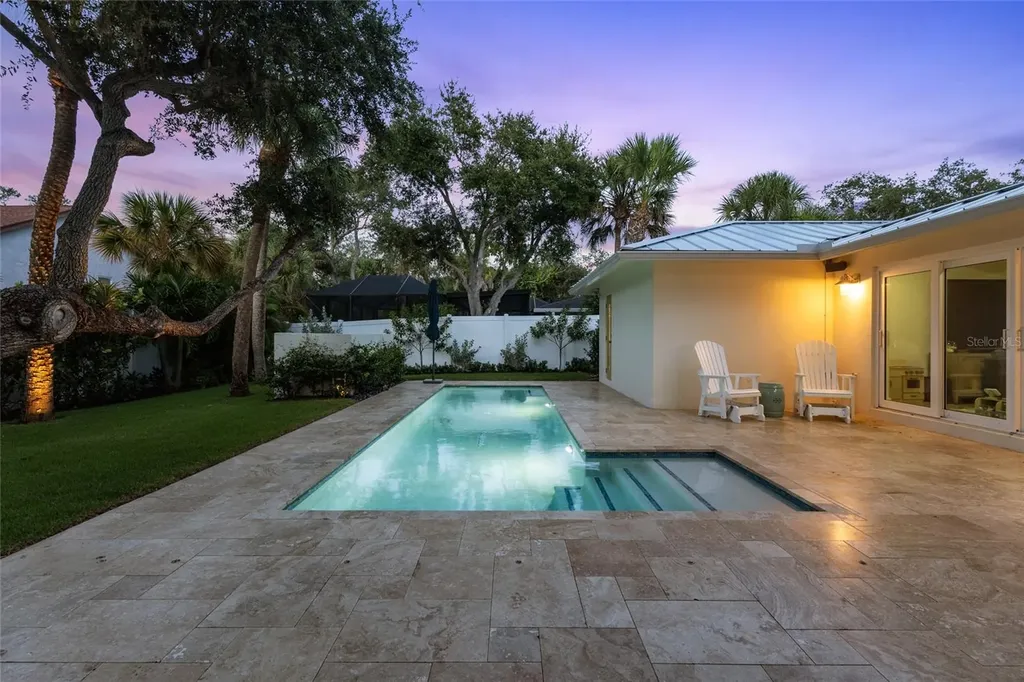 801 Edgemere Lane Sarasota FL 34242