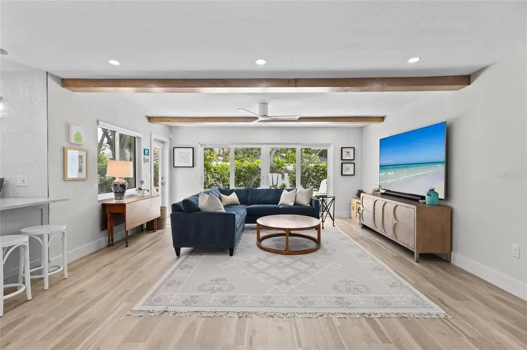 801 Edgemere Lane Sarasota FL 34242