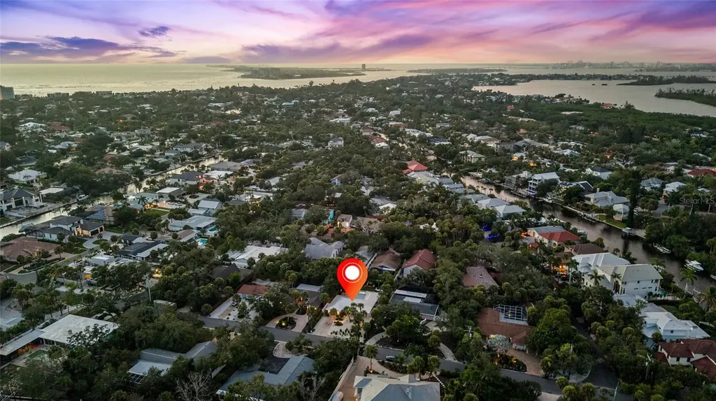 801 Edgemere Lane Sarasota FL 34242