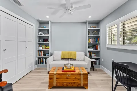801 Edgemere Lane Sarasota FL 34242