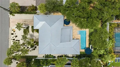 801 Edgemere Lane Sarasota FL 34242