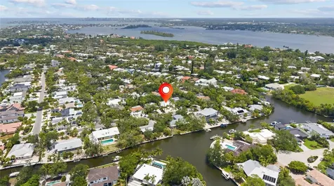801 Edgemere Lane Sarasota FL 34242
