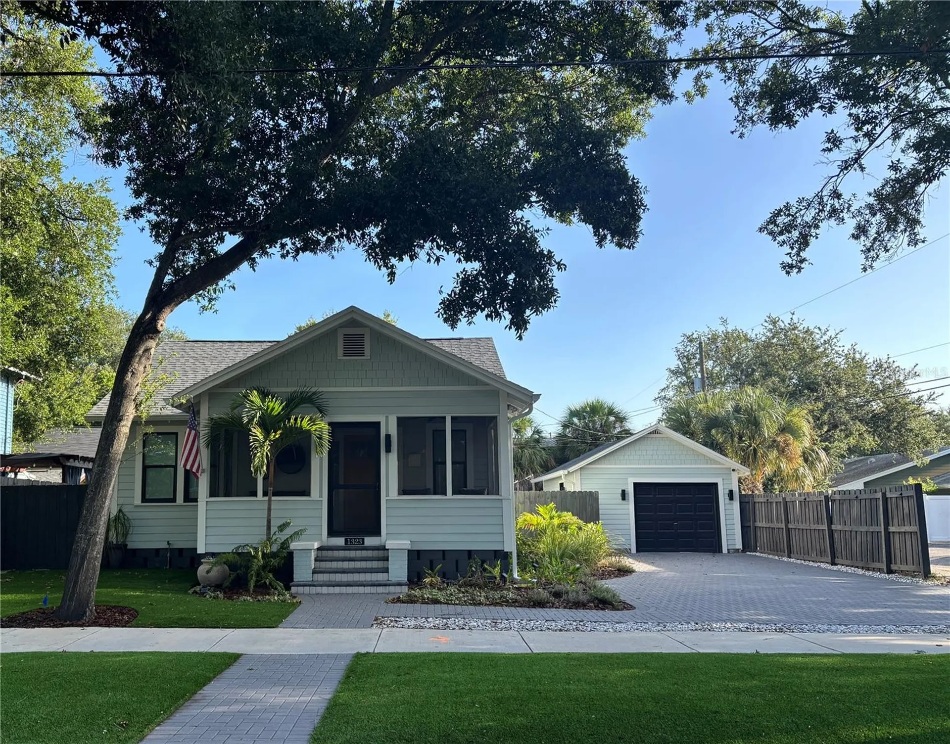 1323 7th Avenue N St Petersburg FL 33705