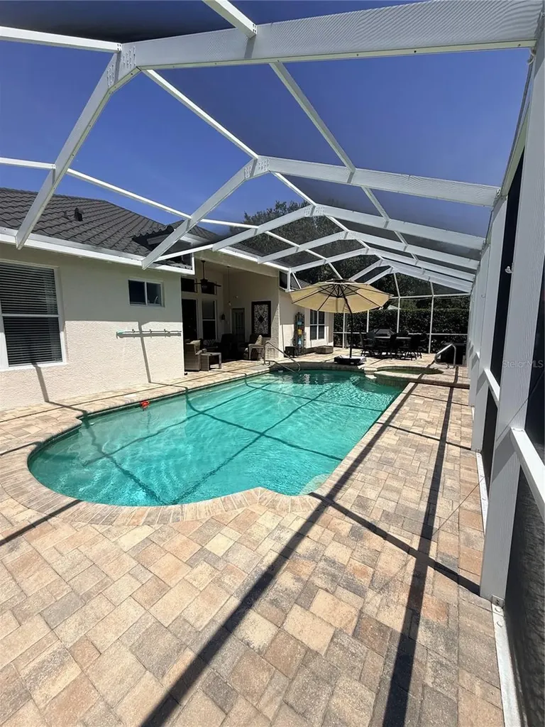 10236 Estuary Drive Tampa FL 33647