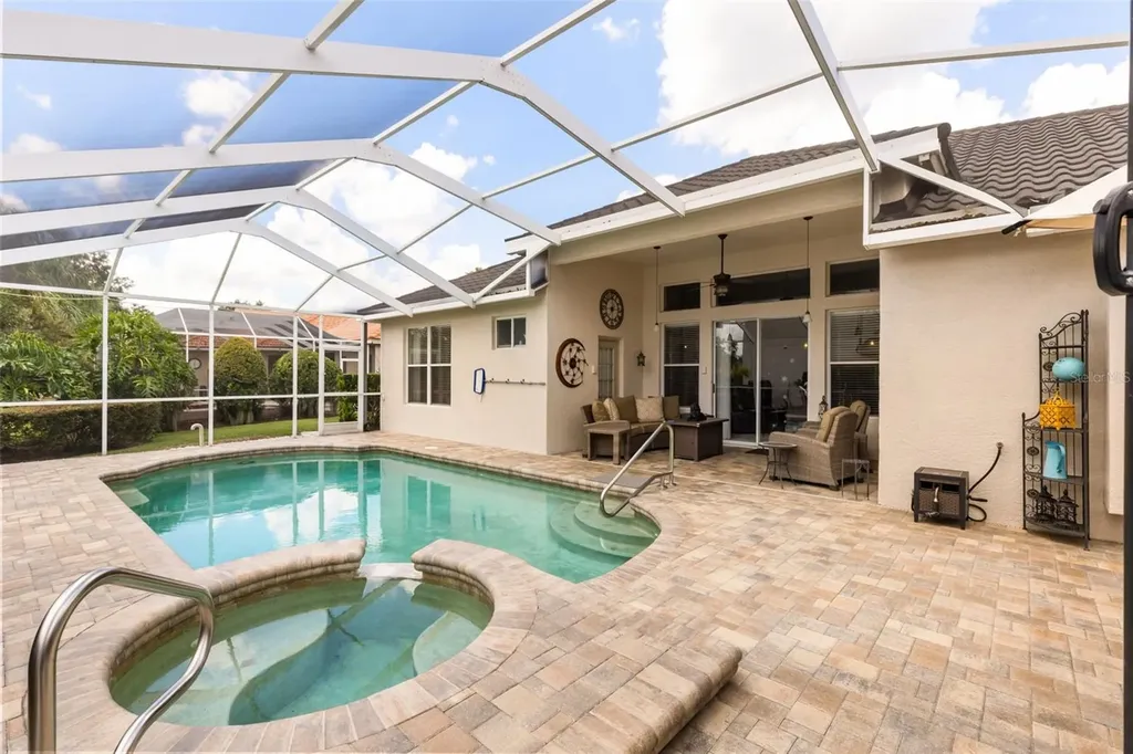 10236 Estuary Drive Tampa FL 33647